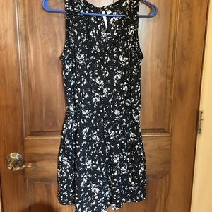 🎉Sale 5/$25 clothes and shoes floral print romper
